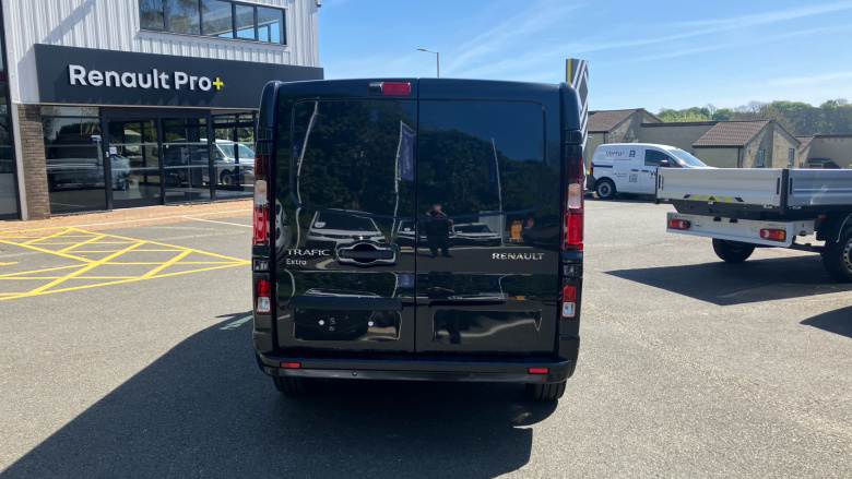 Renault Trafic Swb Diesel SL30 Blue dCi 130 Extra [Safety] Van